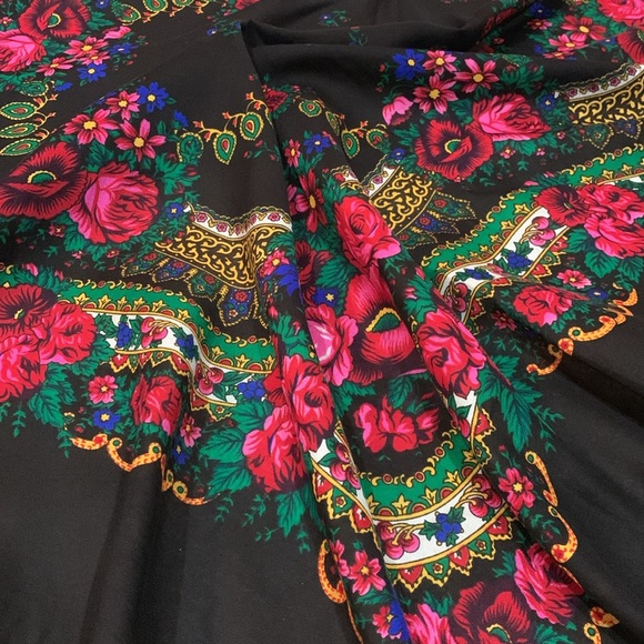 💗 POLISH Cracovian Folk Flower Pattern Wool Scarf Shawl NWOT - Picture 3 of 6